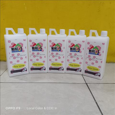 MiKLeS Pelicin & Pewangi Pakaian Tay Love