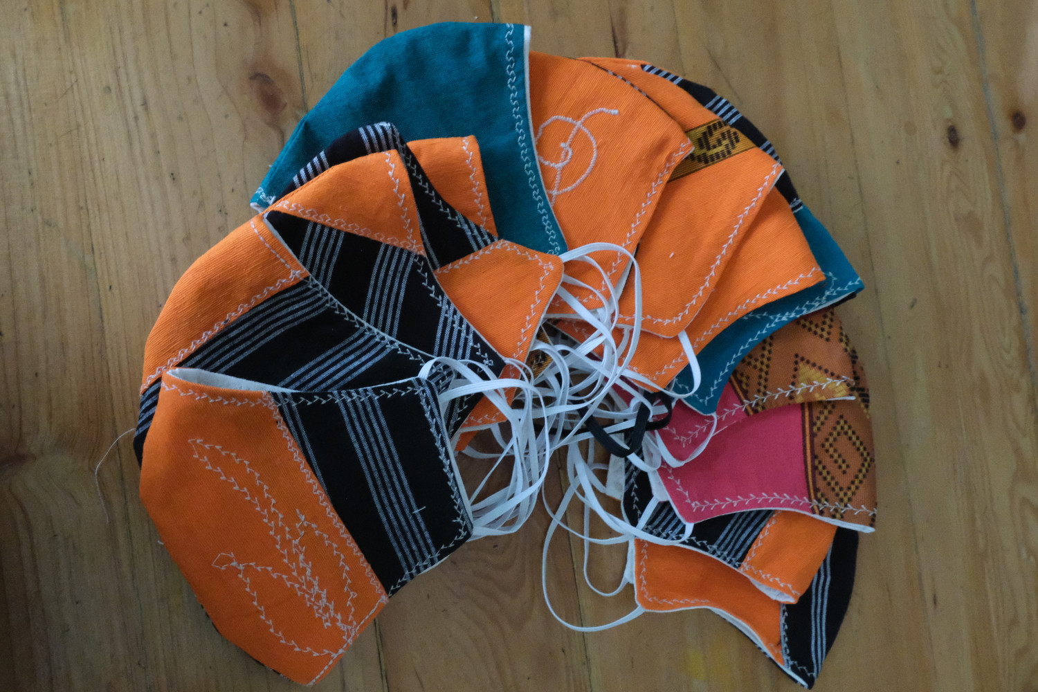 MASKER TENUN MIX LURIK DEWASA EARLOOP | GROSIR