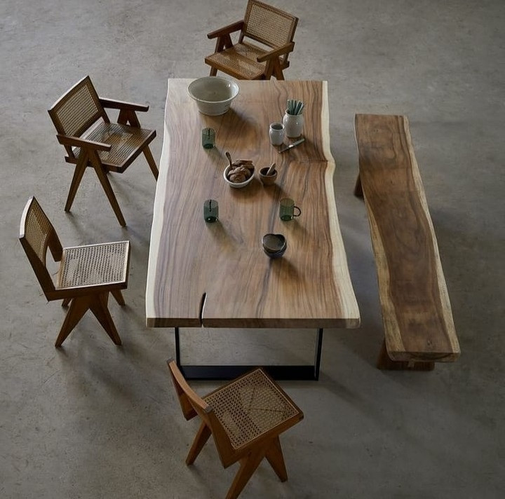 Dinning Table